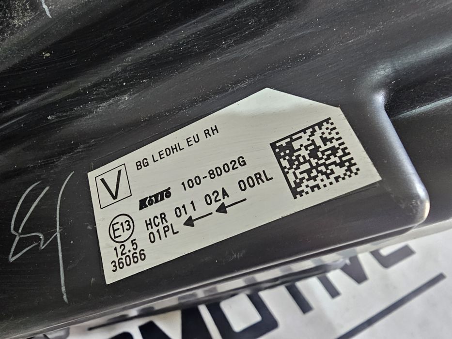 Far dreapta led Nissan Qashqai J12 dupa 2020 cod 100-8D02G