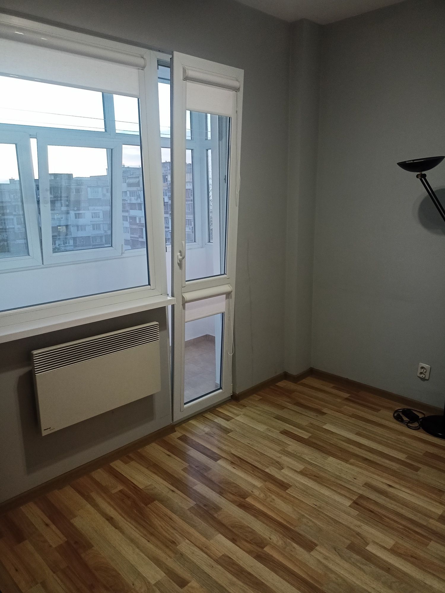 Продавам двустаен апартамент в град Варна