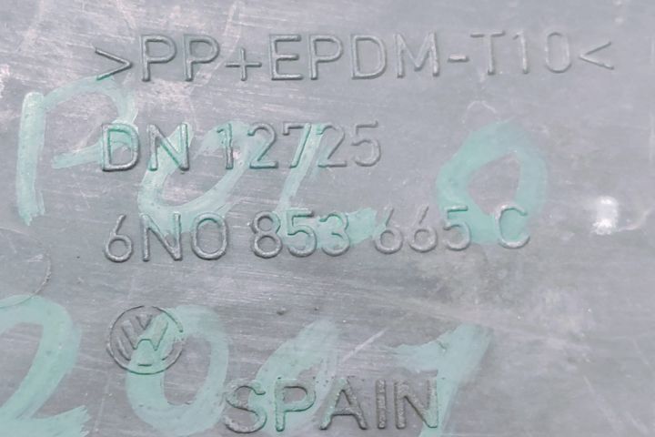 Grila bara  stanga 6N0853665C Volkswagen VW Polo a 3-a generatie 6N (