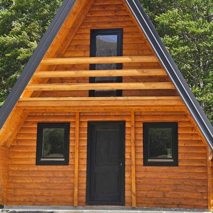 Cabanelemn.ro cabanuta pentru gardina