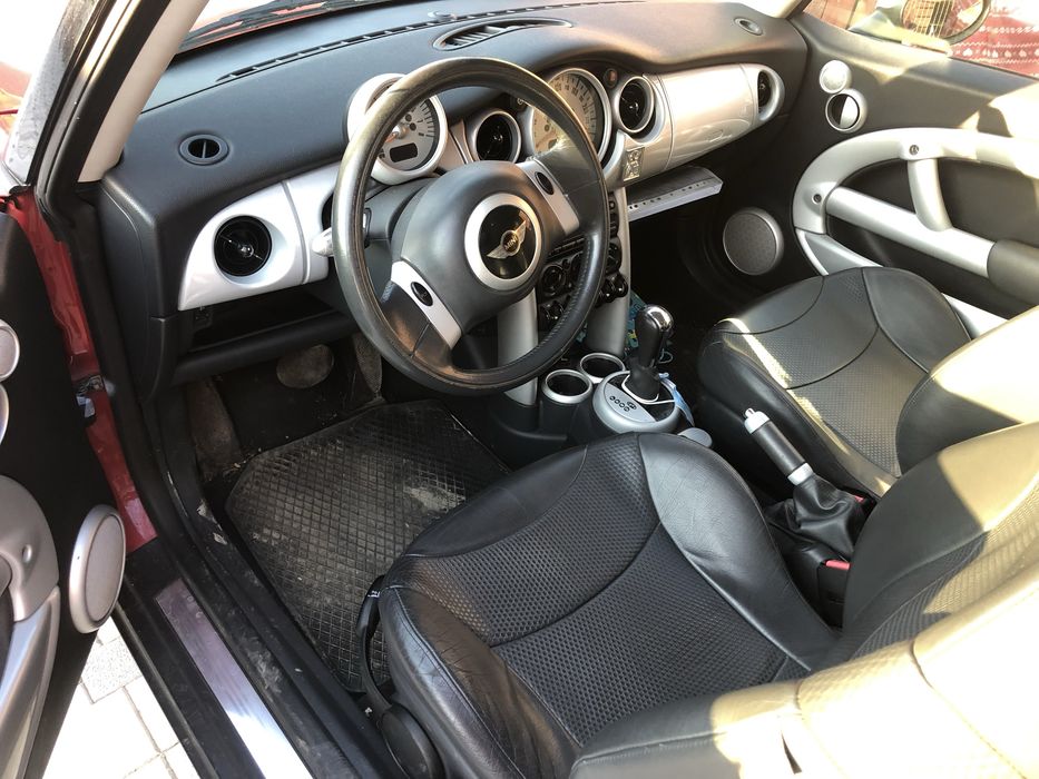 Vand autoturism Mini cooper an 2002 (cutie automata defecta )!