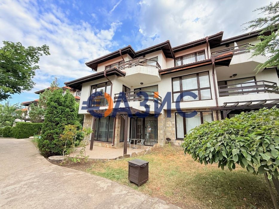 Продава се Четиристаен апартамент в с. Кошарица, Област Бургас - 133 кв.м за 835 €/кв.м - Снимка #1