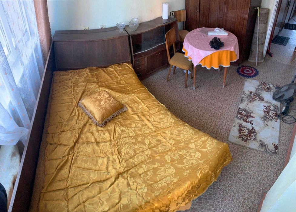 Дава се под наем Двустаен апартамент в Бургас, Братя Миладинови - 70 кв.м за 225 € - Снимка #2