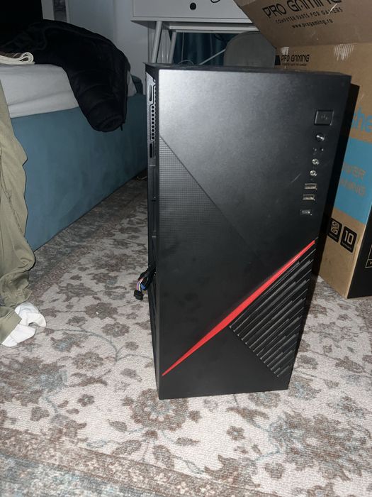 Carcasa lenovo in perfecta stare