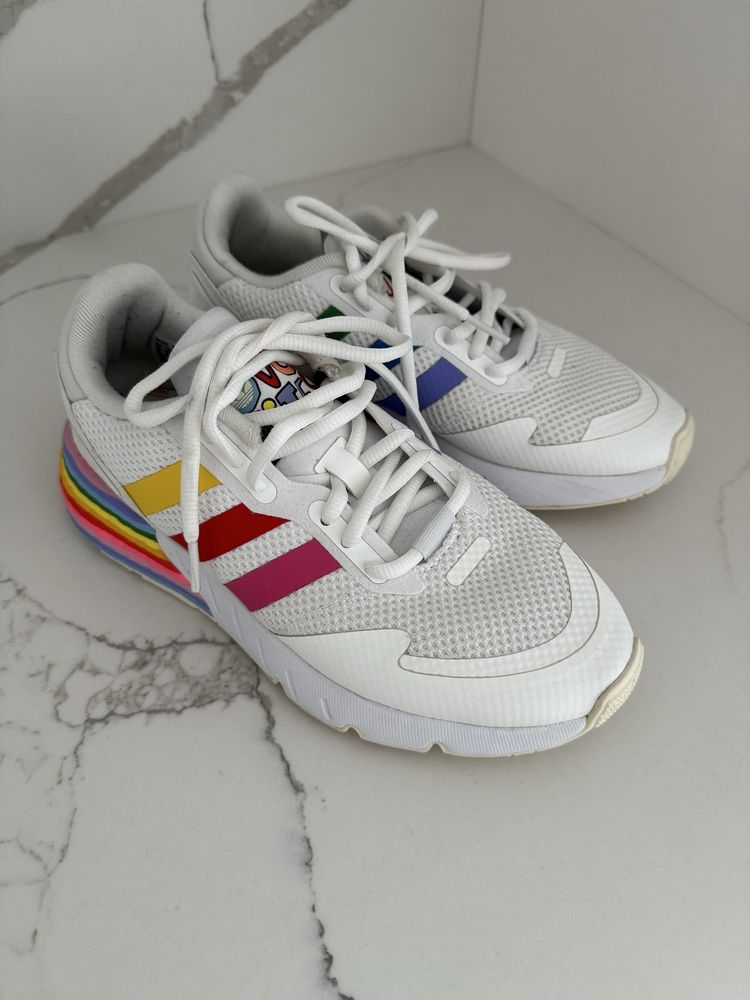 Adidas Love Unites кецове (37)