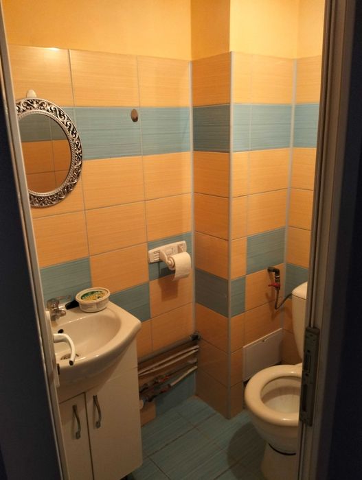 Închiriez apartament două camere