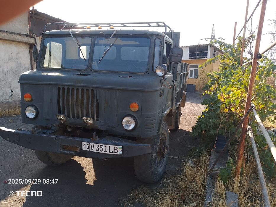 GAZ-66 Yuk_bortli
