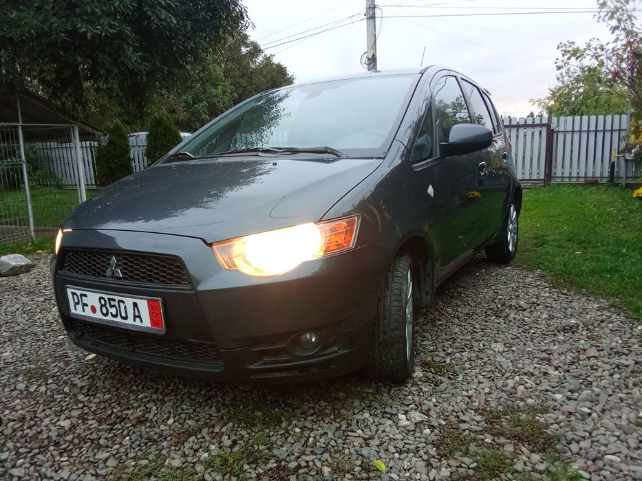 Mitsubishi Colt 2009, benzina!