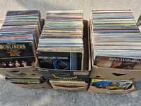 Vând Lot 200 Discuri Vinil colectie muzica usoara mixta straina
