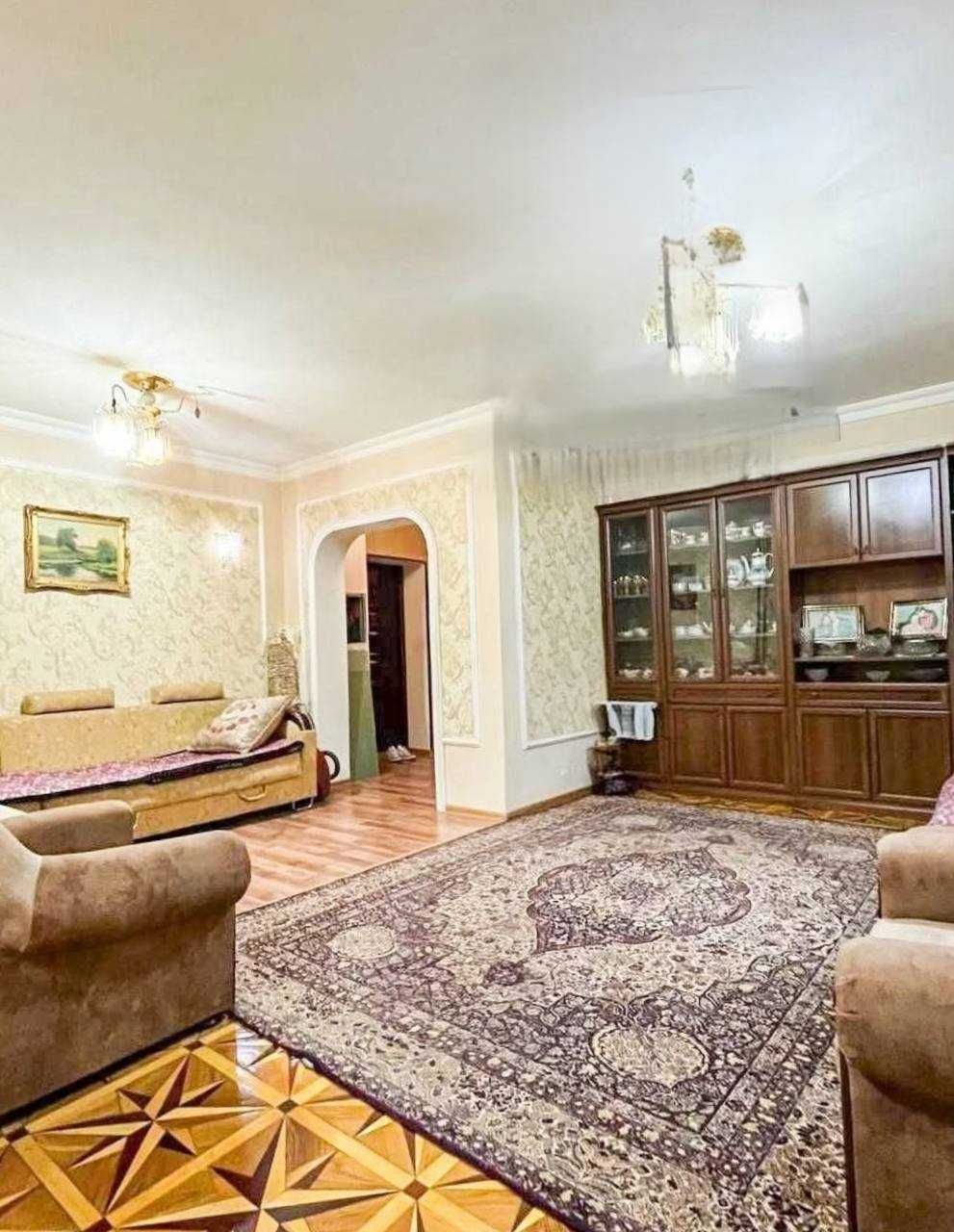 Генерал Петрова,3/1/4,Мирзо Улугбек район,70м2,Ремонт