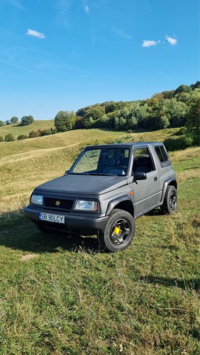 Suzuki Vitara 1.6 16V Cabrio cu Hard Top