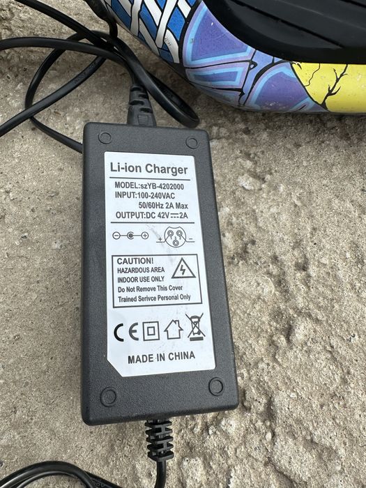 Howerboard pentru piese  cu incarcator nou!