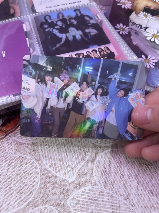 Голо K-pop карта new jeans нью джинс bunnies club