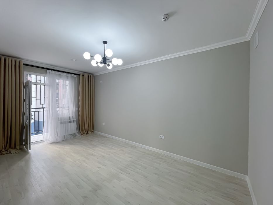 Yashnabod rayoni Olmos maxallasida 3/5/16 72 m2 kvartira sotiladi