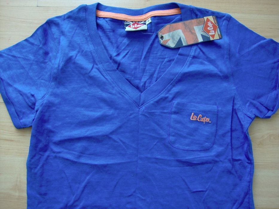 Нова тениска Lee Cooper