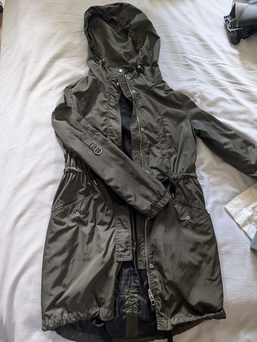 Яке за дъжд Bershka