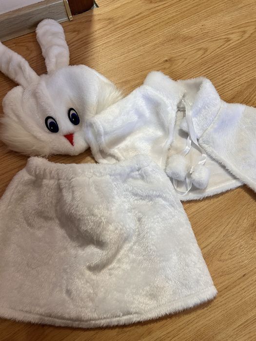 Костюм зайчика для девочки