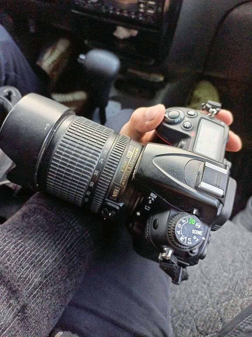 Camera Nikon D7000