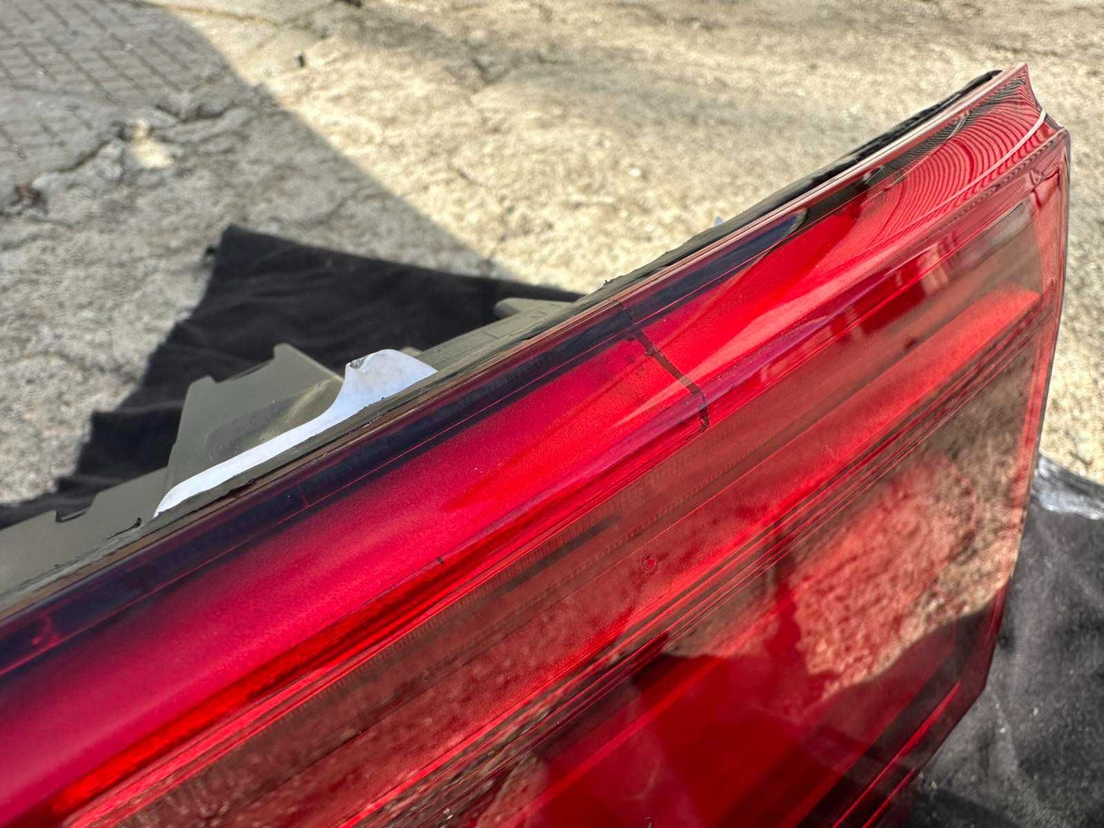 Стоп десен вътрешен BMW F30 LCI оранжев мигач