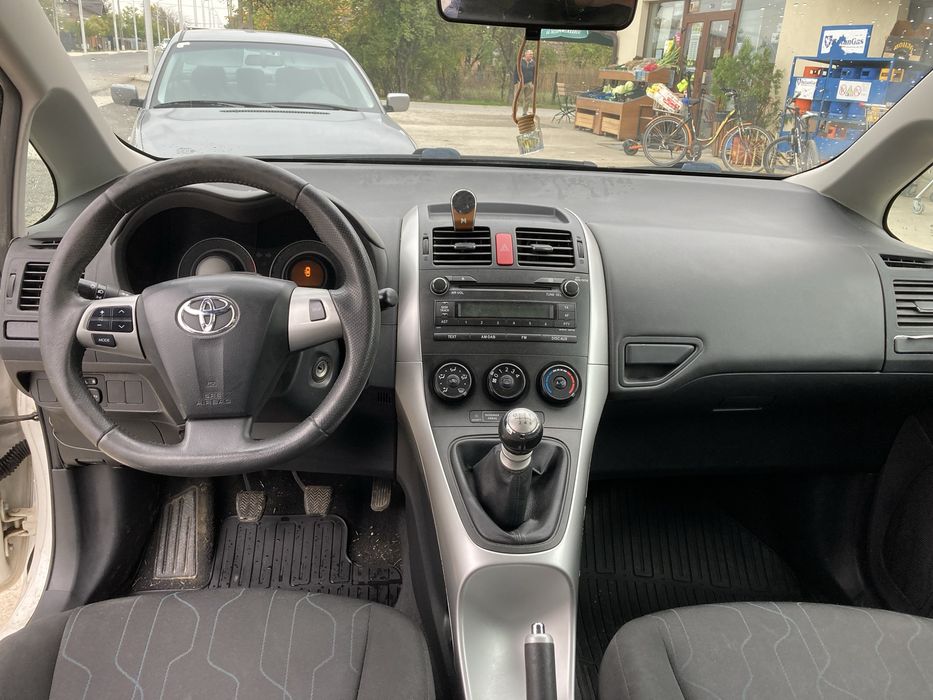 Toyota auris 1.33 vvt-i
