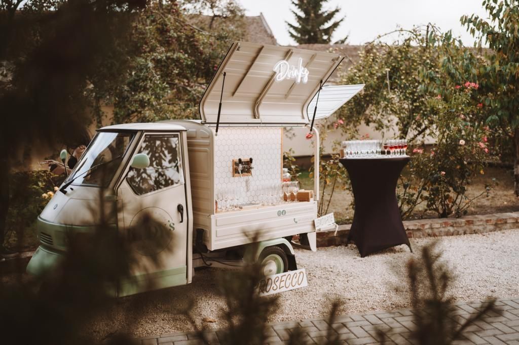 Prosecco bar and more, Piaggio Ape