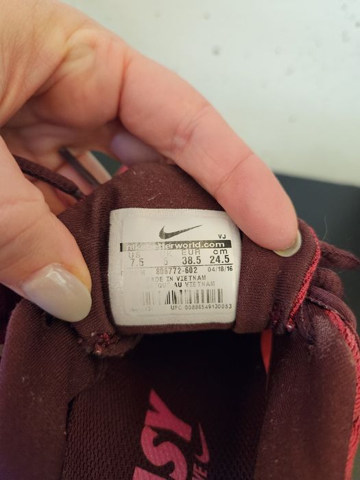 Два чифта Найк Nike Air Max 38.5