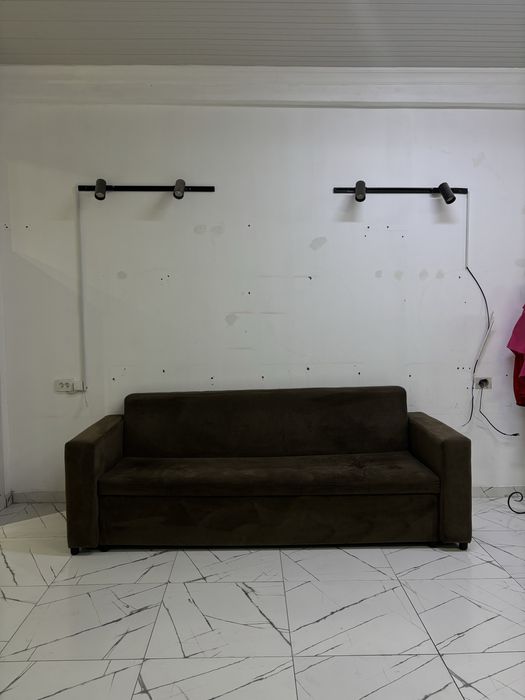 Коричневый диван 2 метра — удобный и стильный!