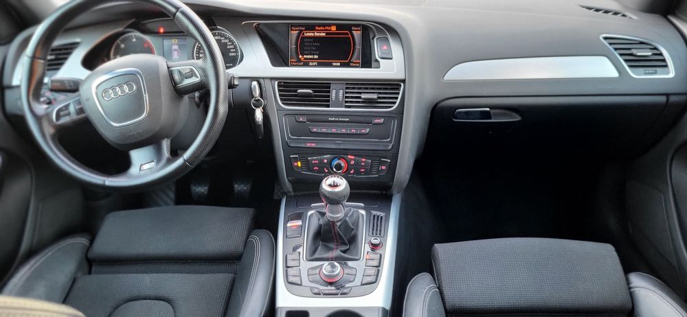 Audi a4 2.0 tdi s line