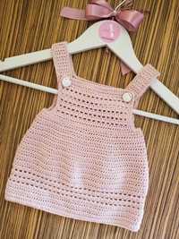 Плетена бебешка рокля