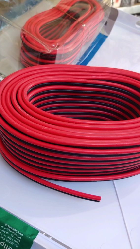 Cabluri difuzor roșu/negru well