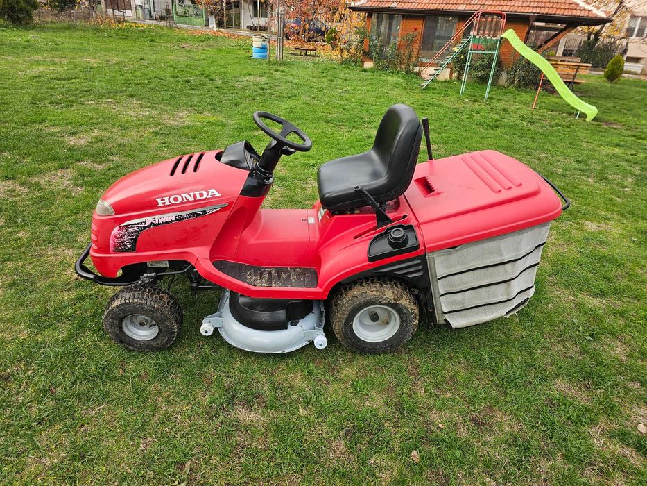 Тракторна Косачка HONDA 17.к.с. Перфектна