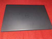 Vând laptop Dell Inspiron 15 3000