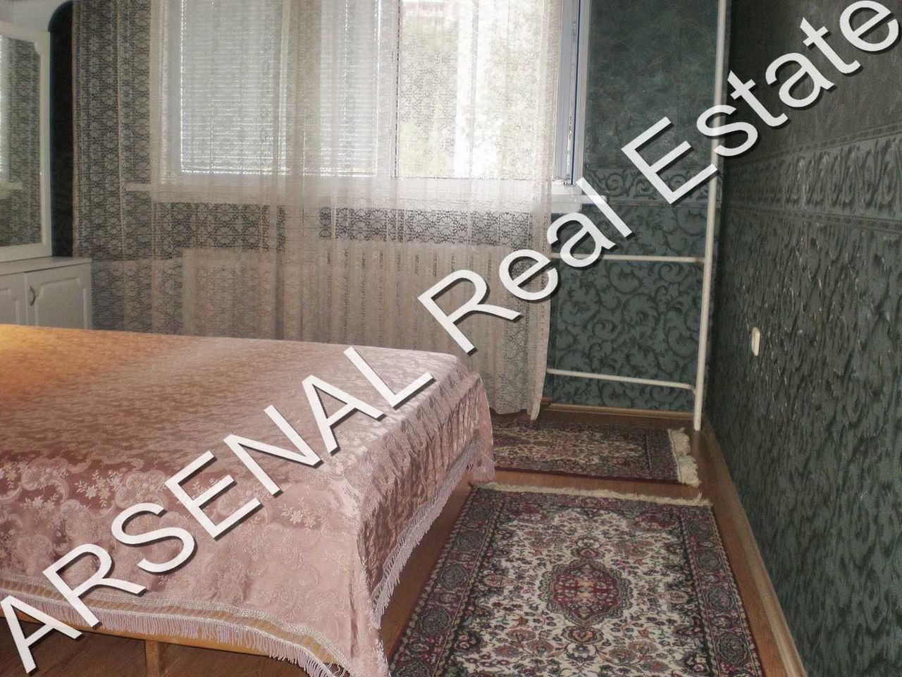 Дава се под наем Двустаен апартамент в София, Лозенец - 84 кв.м за 550 € - Снимка #4