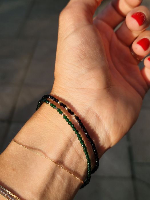 Дамски гривни с естествени камъни