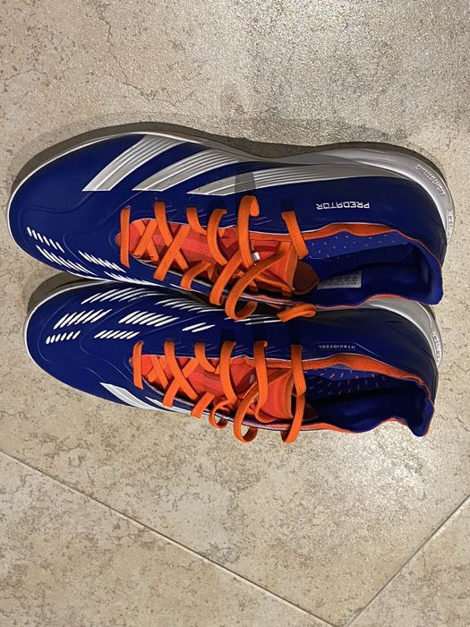 Футболни обувки adidas predator