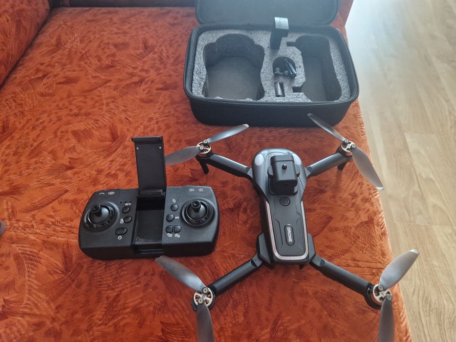 Vand drona mai multe detali in privat