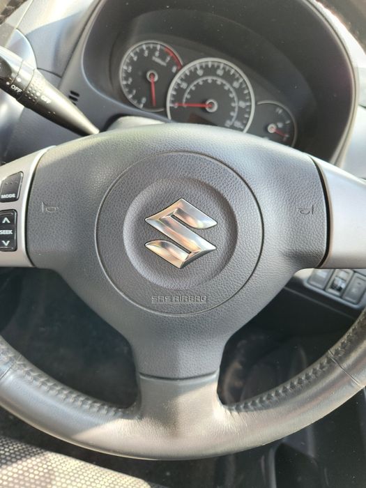 Айрбег за волан за Suzuki SX4