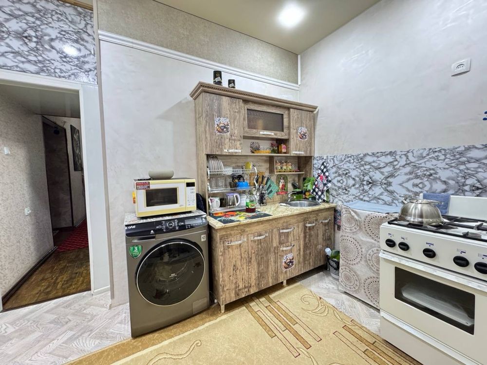 Продается 2-комнатная квартира, Карасу-1, ор-р Конечная автобусов