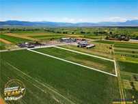 8.400mp, la DN12, cu Certificat Urbanism, teren intravilan, Chichis, C