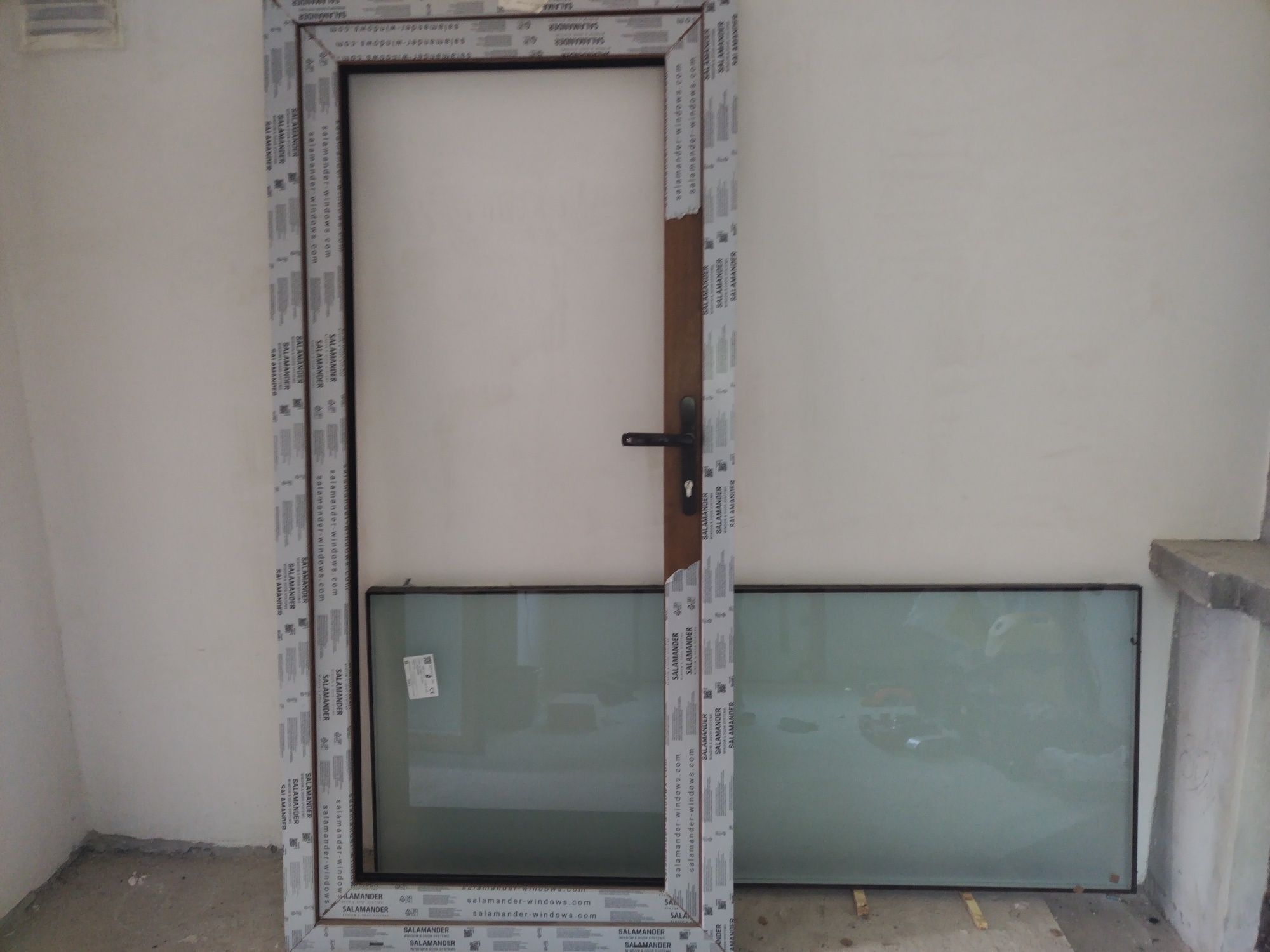 Ușă termopan/tripan 5 camere standard- stejar auriu