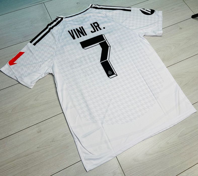 Tricou RM Vini Jr 7