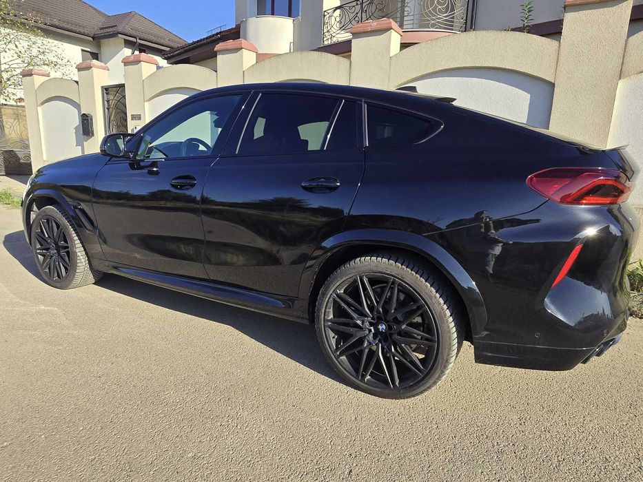BMW X6M Competition V8 4.4 XDrive 625CP FULL