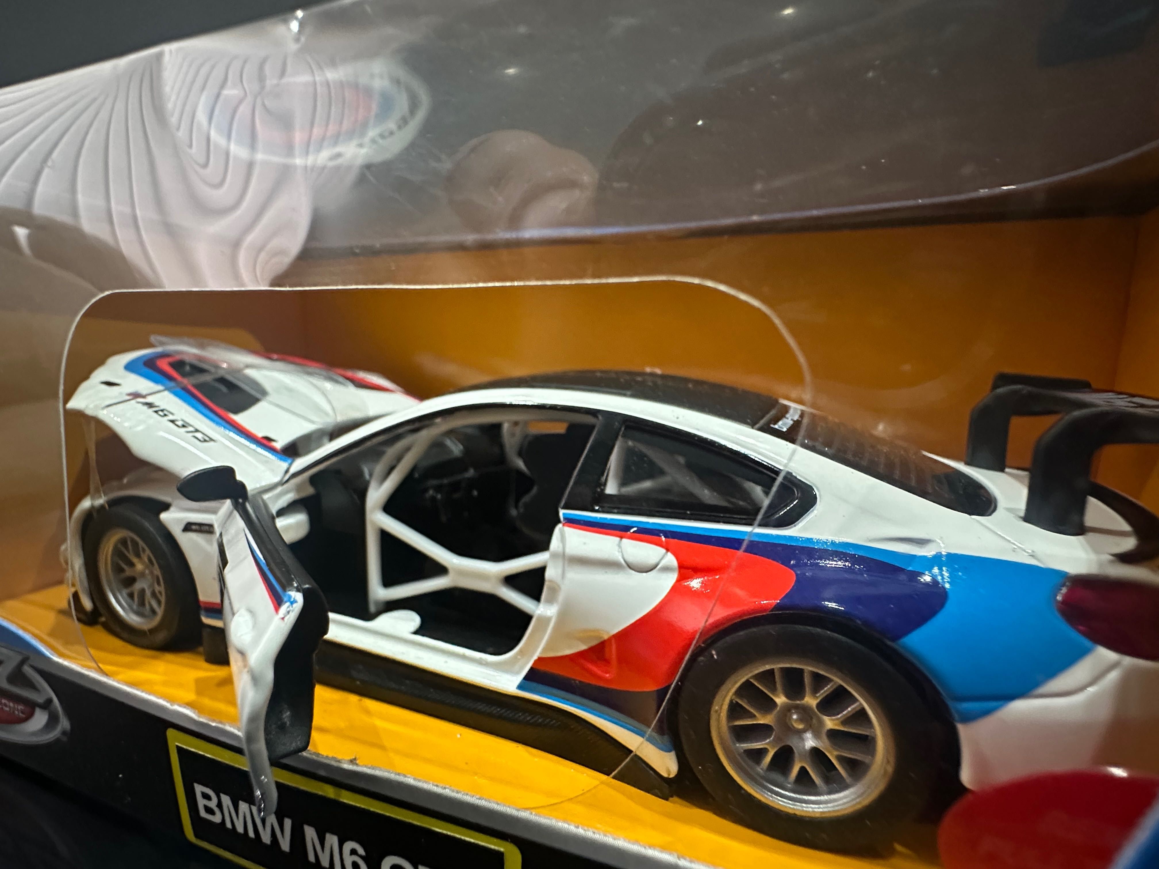 Колекционерски модел BMW M6 GT3