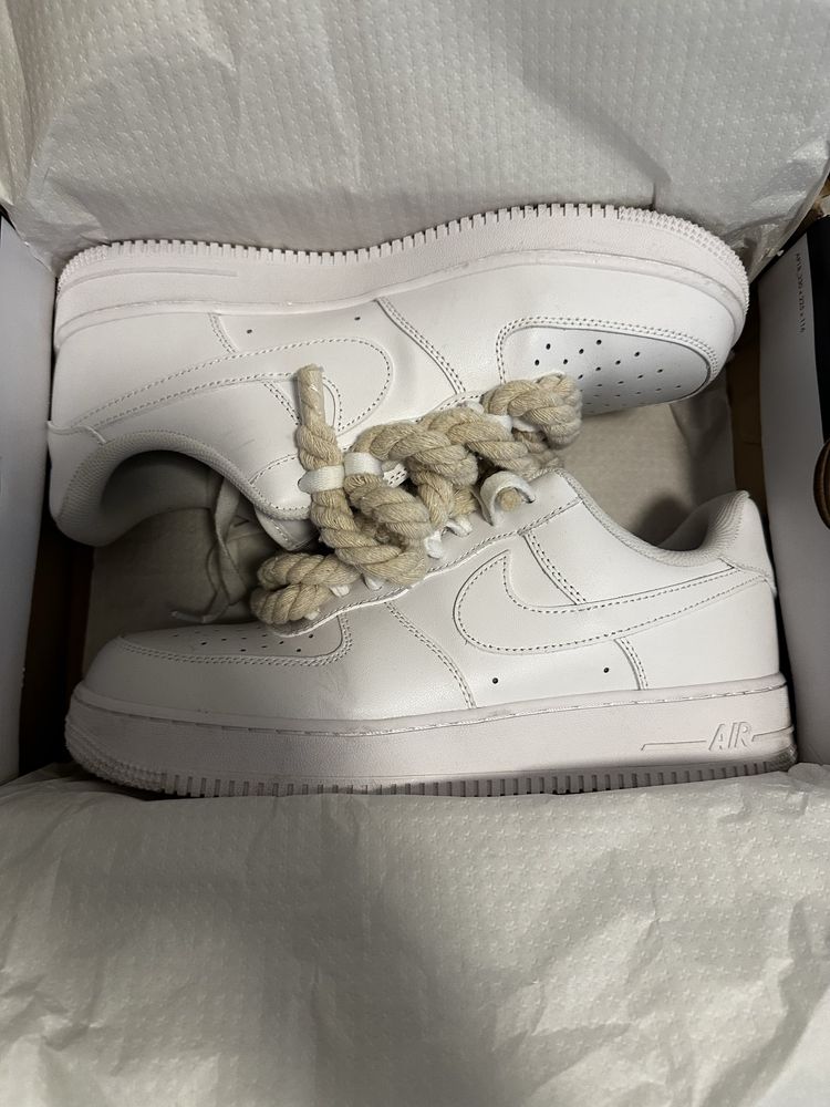 Nike Airforce 1 white