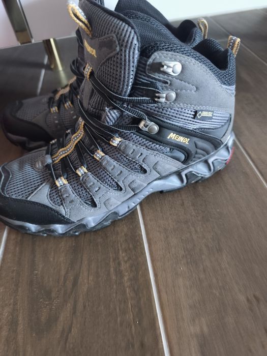 Bocanci  de bărbați meindl