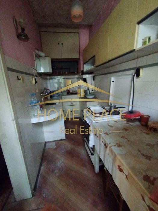 Продава се Четиристаен апартамент в Варна, Център - 120 кв.м за 2242 €/кв.м - Снимка #2