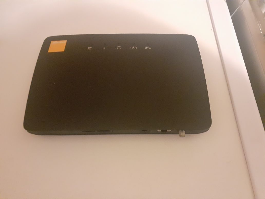 Router Huawei sim