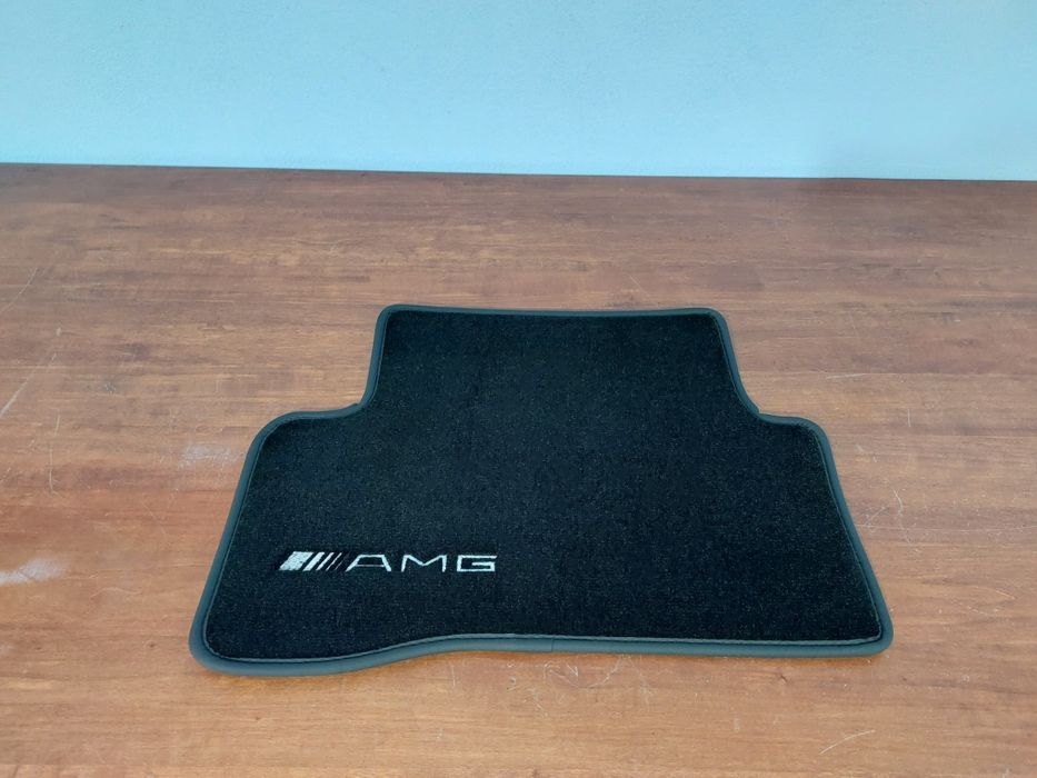 Covorase auto din mocheta dedicate Mercedes C klasse W205(AMG)
