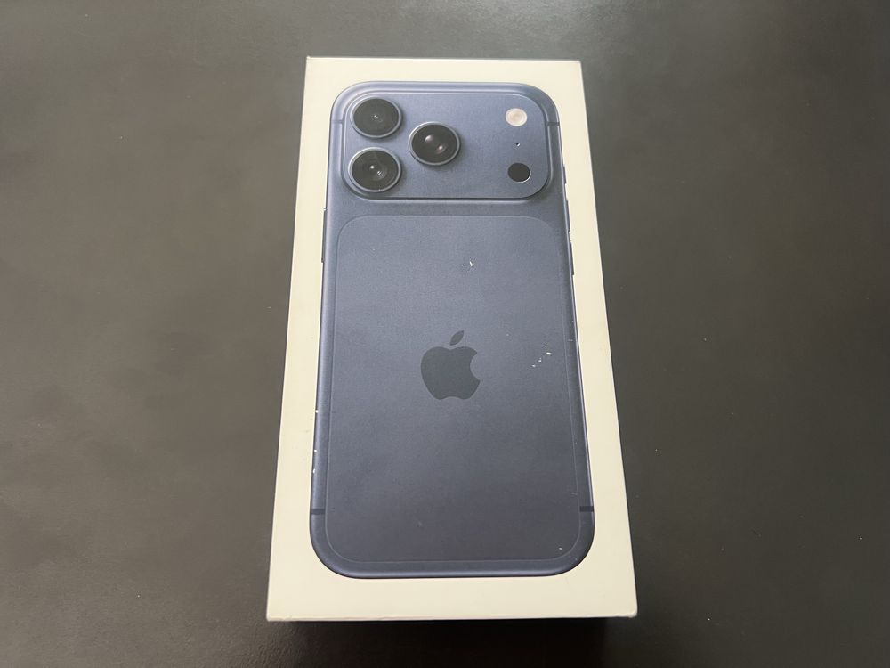 Продавам Apple iPhone 17 Pro 512GB-НОВ