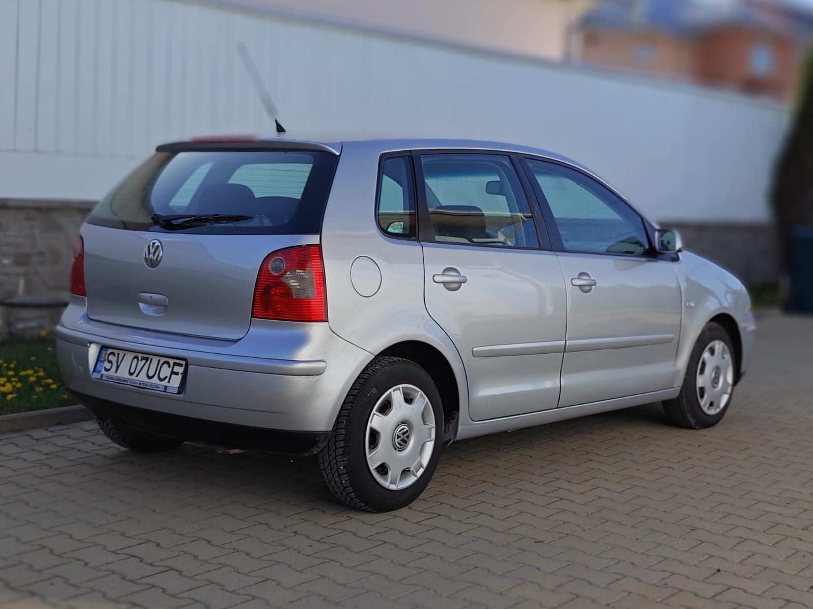 Vw polo benzina 4 uși clima încălzire în scaune etc